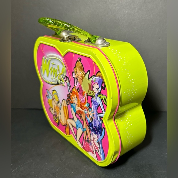 Winx Club Collectible Card Game - Picture 3 of 14